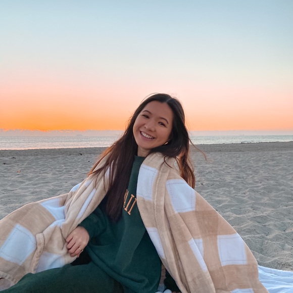 Meet your Posher, Gail - Picture 3 of 9